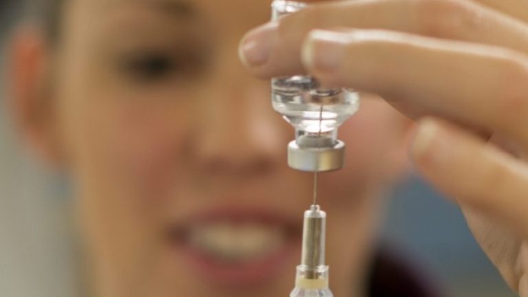 Страната ни е бракувала 322 167 дози ваксини срещу коронавирус