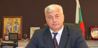 Смях в залата : Областният управител на Пловдив приема мъртви футболисти здравко димитров