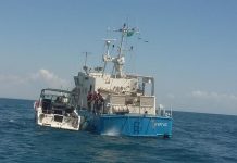 Спасиха двама румънци в яхта край Каварна яхта