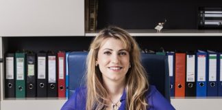 Дъщерята на Цветан Василев обжалва заповедта за ареста си цветан василев