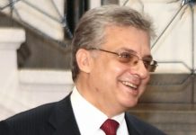 Съпругът на Ирина Бокова в „пералня“ на 2,9 млрд. долара от Азербайджан бокова