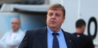 Каракачанов: Ще има забавяне, не спиране на модернизацията на армията каракачанов