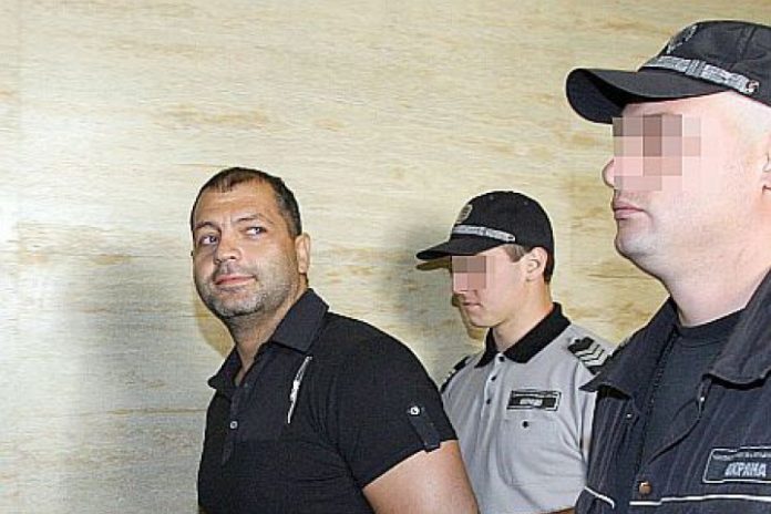 мъндев затвор