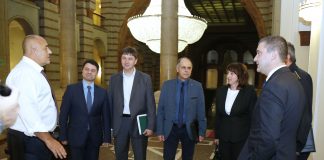 Няма да закриват пожарните в Боровец и Пампорово до края на сезона пожарни