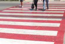 Повече от половината пешеходни пътеки в България с дефекти пътеки