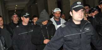 Гребеца от „Наглите“ пак напира да излиза от затвора наглите