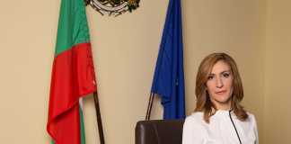 Ангелкова залага на винен и гурме туризъм туристи