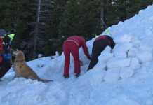 Лавина затрупа двама сноубордисти в Пирин лавина