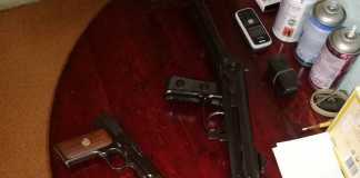 Разбиха банда за продажба на преработени газови пистолети пистолети