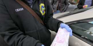 „Изнасяли“ сме албанци за САЩ с фалшиви български паспорти-обновена (Видео) албанци