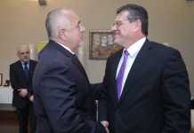 Еврокомисията ще следи внимателно сделката за ЧЕЗ в България чез