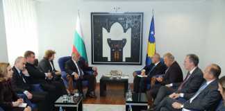 Борисов окуражи Прищина по пътя към ЕС и НАТО борисов