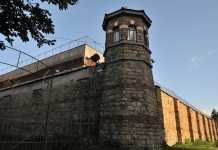 Чистачката-герой от затвора: Казаха ми да се махам затвор