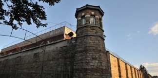 Чистачката-герой от затвора: Казаха ми да се махам затвор