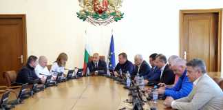 Подкрепяме ударите срещу Дамаск удари