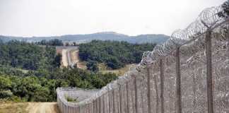 МВР въведе пропускателен режим за достъп до оградата по турската граница ограда