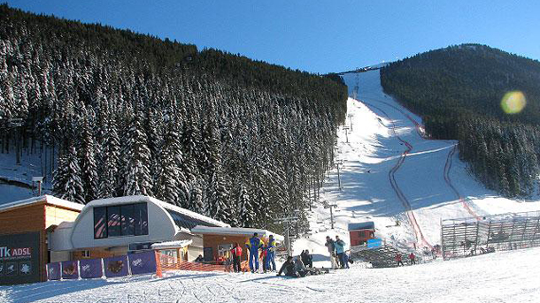 Тежък инцидент на ски зоната в Банско По последна информация