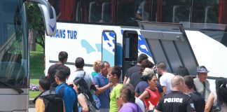 Как се организират протестите на „малките“ търговци на горива (СНИМКИ) протести