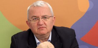 Браншът пита: С какво право агентът на ДС Румен Драганов се изживява като „говорител“ на българския туризъм?! туризъм