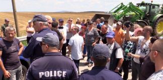 Ограничават струпването на хора в 10-километровата заразена зона в Странджа шарково