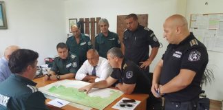 Борисов инспектира оградата по границата с Турция борисов