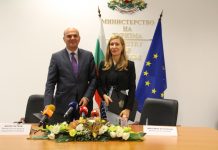 335 000 души работят в сферата на туризма туризъм