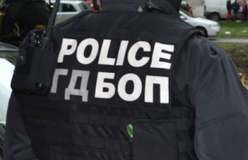 Около 10 души за задържани в мащабна операция на ГДБОП