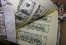 Нелегална печатница бълва милиони фалшиви долари край Евксиноград СНИМКИ И ВИДЕО долари