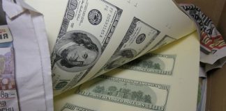 Нелегална печатница бълва милиони фалшиви долари край Евксиноград СНИМКИ И ВИДЕО долари