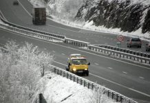 АПИ предупреди шофьорите да тръгват на път с автомобили, подготвени за зимни условия пътища