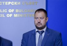 Съдът остави в ареста Петър Харалампиев съдът