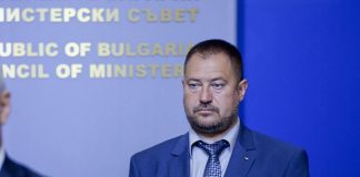 Съдът остави в ареста Петър Харалампиев съдът