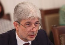 Нено Димов научил от Жирардели, че е собственик на „Юлен“ жирардели