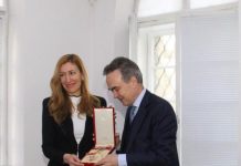 Министър Николина Ангелкова получи високо отличие на италианската държава туризма