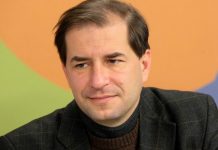 Борислав Цеков: Безспорно Кирил Петков обслужва чужди интереси радев