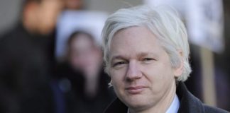 След 5 г. в затвора Джулиан Асанж е свободен, напуснал е Великобритания лондон