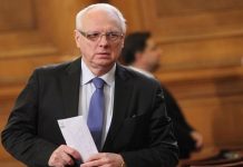 №10 в листата на БСП Велизар Енчев: Чух, че Станишев си купил гласовете на пленума енчев