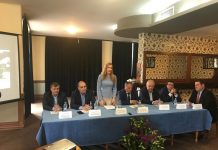 Министър Ангелкова на дебат за туризма в община Баните: Разработваме стратегия за балнео и СПА туризма туризъм