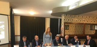 Министър Ангелкова на дебат за туризма в община Баните: Разработваме стратегия за балнео и СПА туризма туризъм
