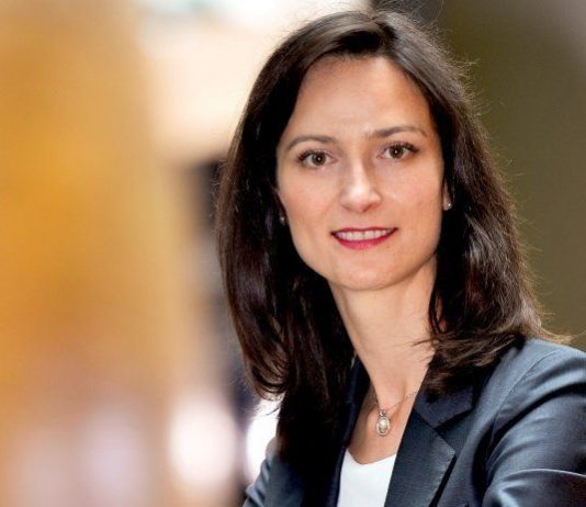 Мария Габриел е кандидат за поста зам. генерален директор на ЮНЕСКО