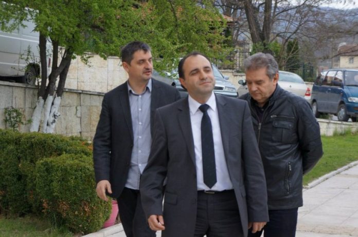 кмет-добрев