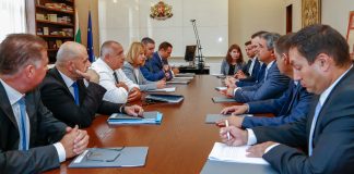 Плевнелиев: Преговорите с „Фолксваген“ продължават, нищо не е загубено