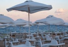 Преобладаващата цена за чадъри и шезлонги на българските плажове е по 5 лева