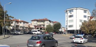 Възрастен шофьор блъсна три ученички в Шумен