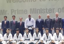 Борисов удостоен с почетния девети дан по таекуондо