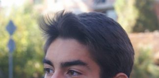 Момче с избити зъби на аматьорски турнир по футбол