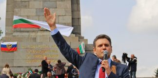 Шефът на Движение „Русофили“ Николай Малинов също е арестуван за шпионаж