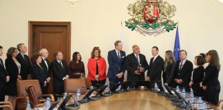 Борисов стана първият чуждестранен лидер, отличен със специалната награда „Факла на свободата“