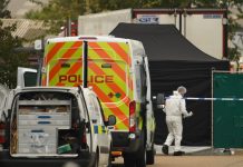 „Дейли мейл“: Откритите 39 мъртъвци в камиона в Есекс вероятно са замръзнали до смърт