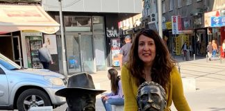 Посланик Мустафа опознава София